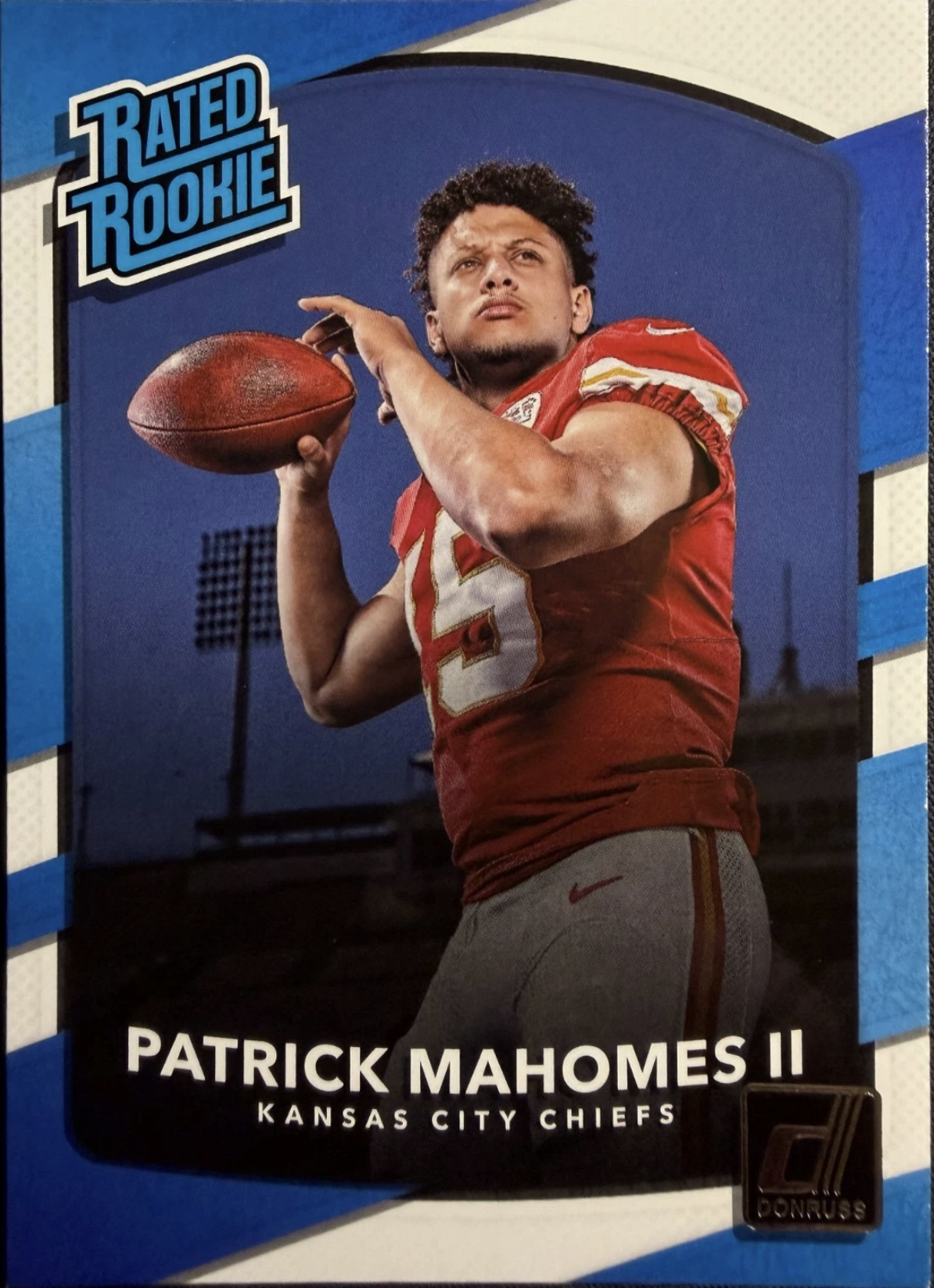 Patrick Mahomes II Rated Rookie variation giveaway card